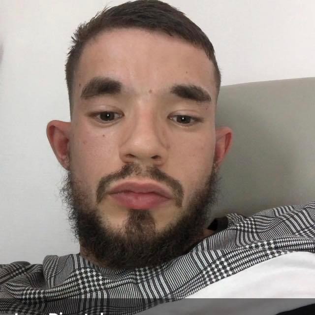 Profil de Galien, 23 ans, Annonces gay arabe à Sommentier (Fribourg)