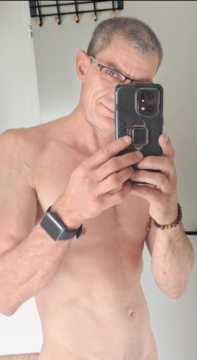 Profil de Siegfried, 44 ans, Annonces gay arabe à Cousset (Fribourg)